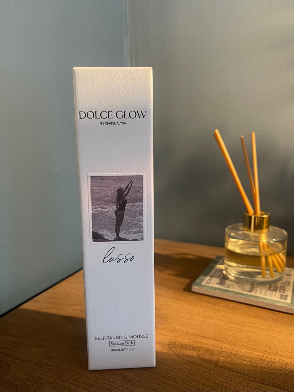 Dolce Glow Lusso Self-Tanning Mousse - Medium Dark